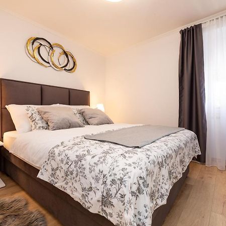 Apartment Miko Sveti Ivan Dobrinjski Екстериор снимка